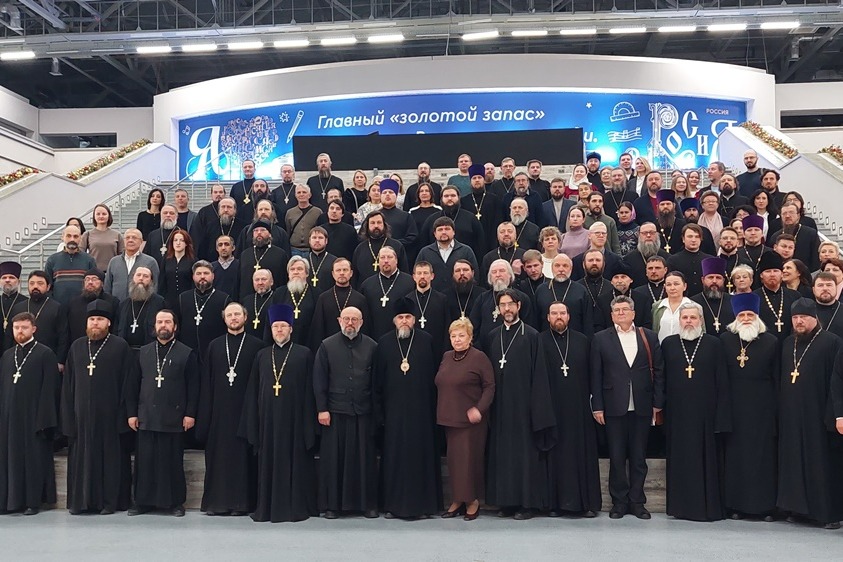 Патриарший совет по культуре провел совещание епархиальных древлехранителей, архитекторов и представителей епархиальных отделов культуры