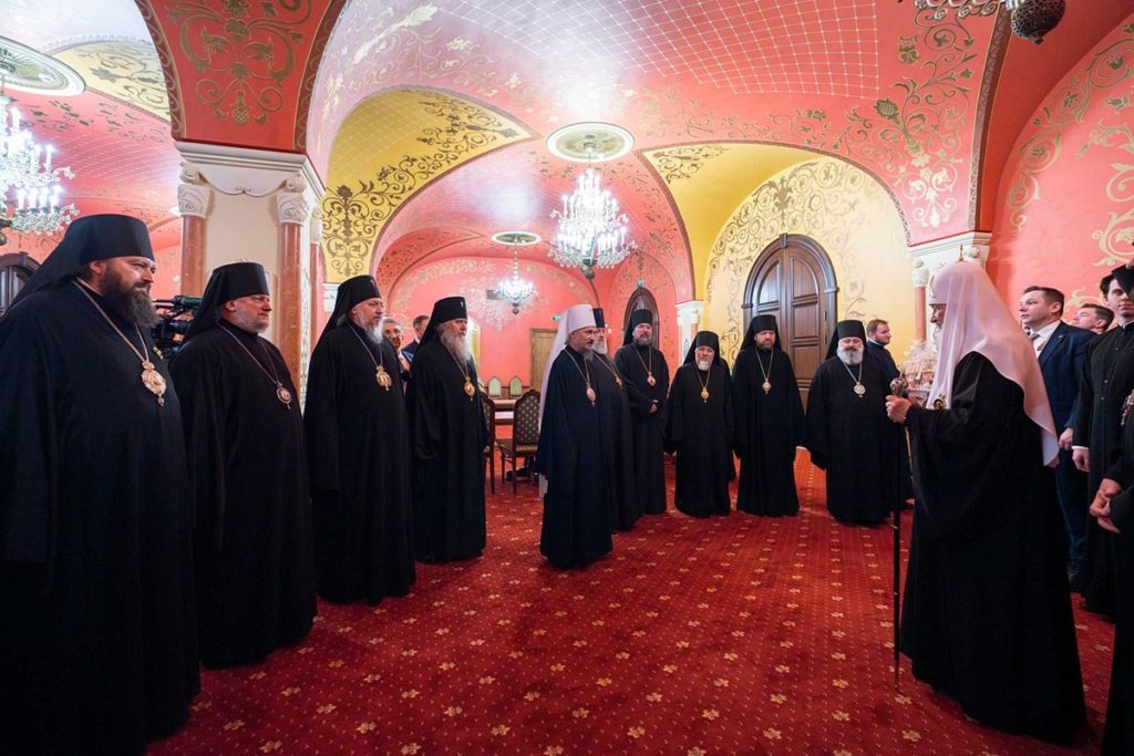 Святейший Патриарх Кирилл принял поздравления от делегации Белорусского экзархата