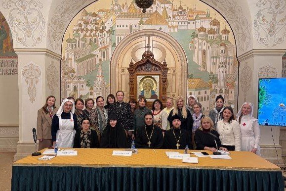 На Рождественских чтениях прошла работа секции  «Актуальные направления помощи детям-сиротам: подготовка и поддержка приемных семей»