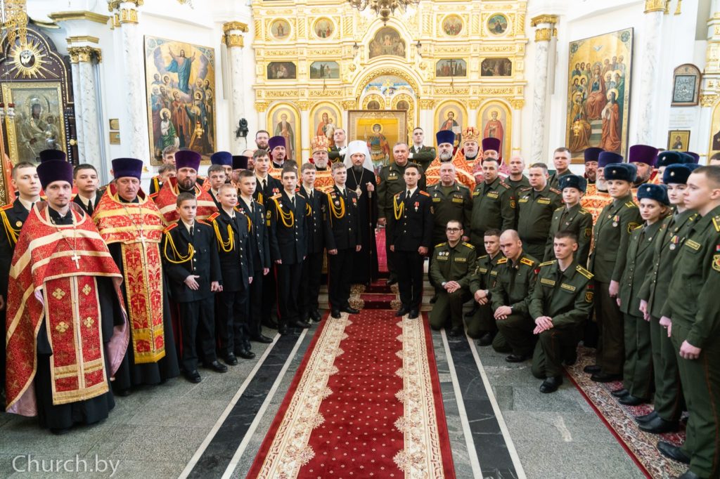 Патриарший экзарх всея Беларуси возглавил в Свято-Духовом кафедральном соборе молебен о воинах и защитниках Отечества