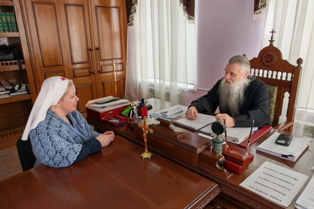 Патриаршая гуманитарная миссия передала помощь в Валуйскую епархию