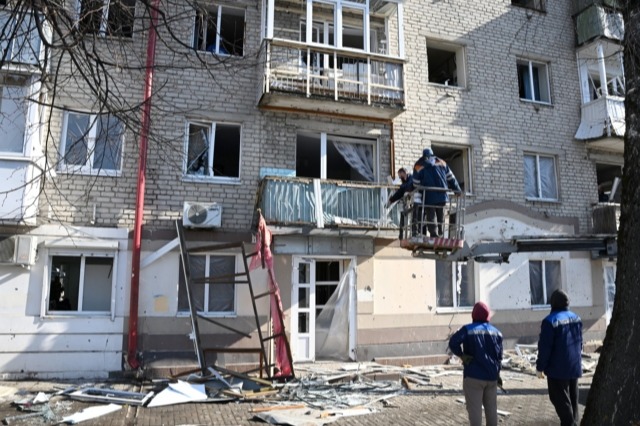 Церковь помогает пострадавшим от обстрела в Брянске