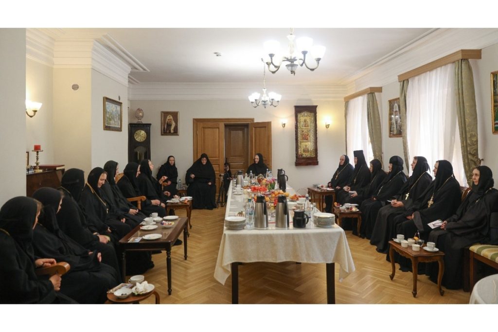 В день памяти основательниц Зачатьевской обители состоялась встреча-беседа игумений монастырей Русской Православной Церкви
