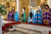 У день свята Вознесіння Господнього Предстоятель Руської Церкви відправив Літургію в московському храмі «Велике Вознесіння»