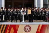 Святіший Патріарх Кирил відвідав парад московського кадетського руху «Не перерветься зв'язок поколінь»