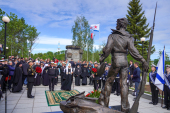 Патриарший визит на Валаам. Открытие памятника Валаамским юнгам (фото)