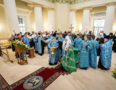 Патриарший визит в Татарстанскую митрополию. Освящение храма-памятника павшим воинам в честь Нерукотворного Образа Спасителя (фото)