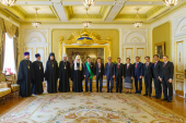 Встреча Святейшего Патриарха Кирилла с Президентом Лаоса Тхонглуном Сисулитом (фото)